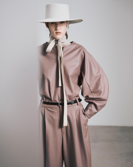 2026 A/W Collection “Contour” Look 21